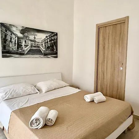 Lägenhet Dimora Sant'agostino 2 Palermo