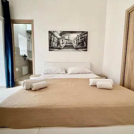 Dimora Sant'agostino 2 شقة